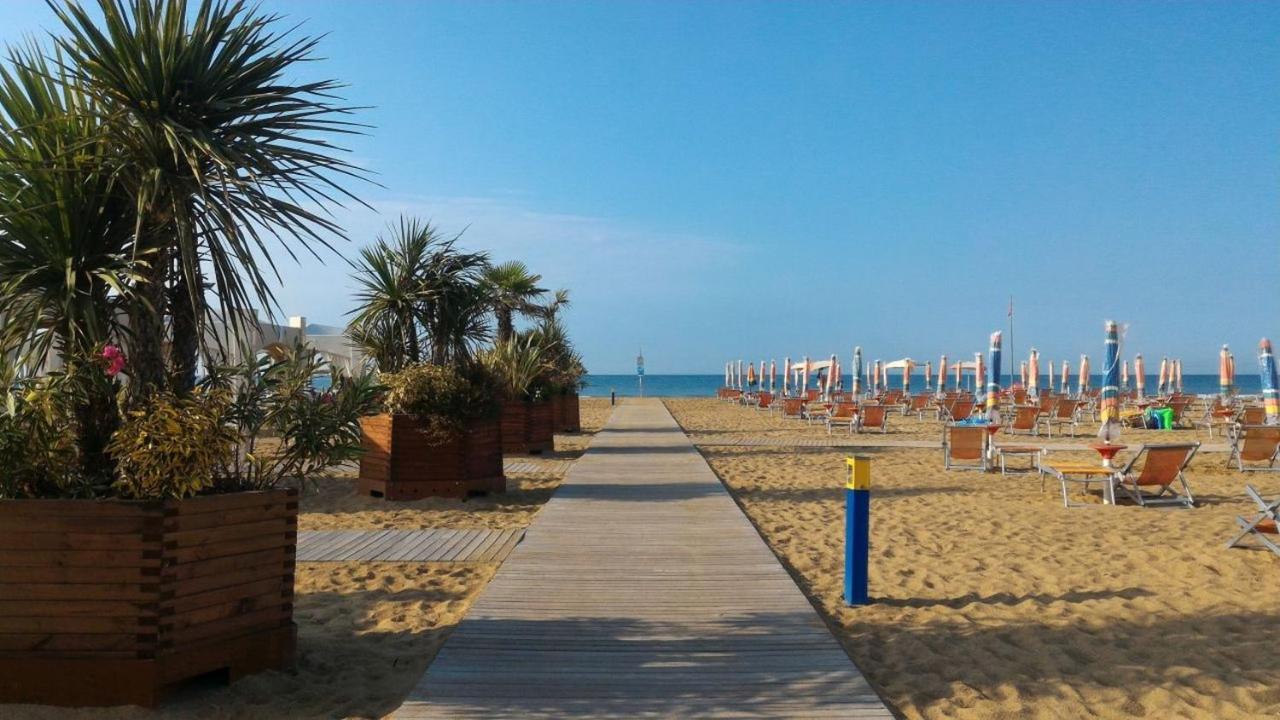 Appartamenti Torcello Bibione Exteriör bild